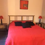 L Entre Deux Bed & Breakfast