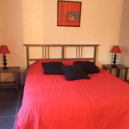 L Entre Deux Bed and breakfast
